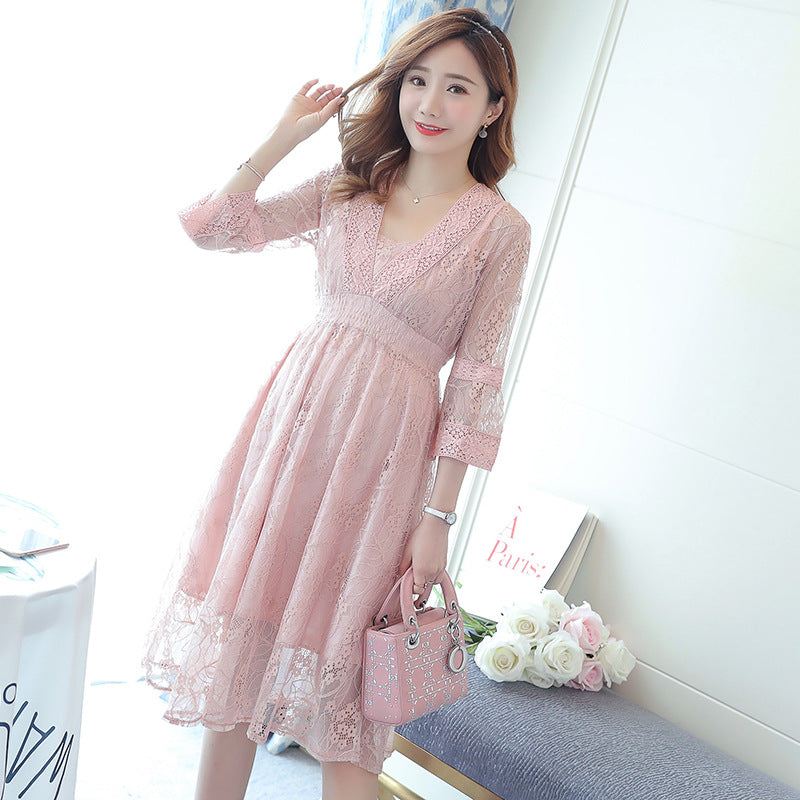 Two-piece Maternity Dress With Lace