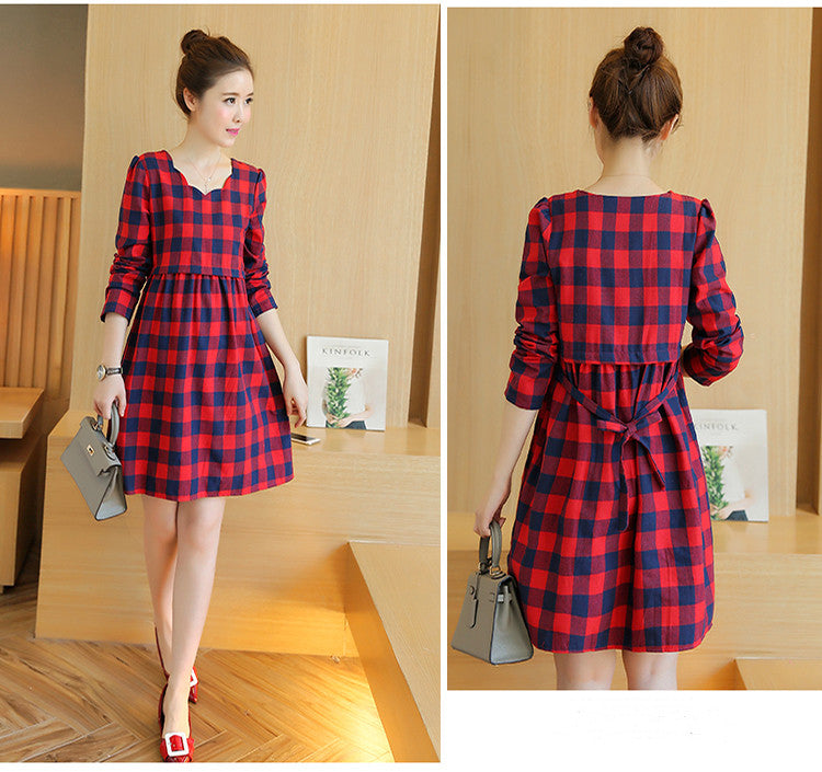 Maternity cotton plaid mid-length maternity dress
